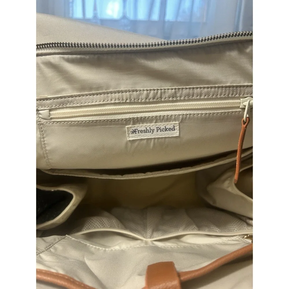 Freshly Picked Classic Diaper Bag ll Backpack Heritage Canvas Minimalist Classic